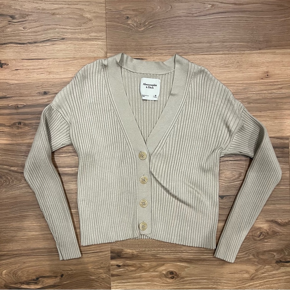 Abercrombie & Fitch Cropped Ribbed Medium Beige Cardigan
